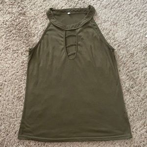 Bellelily Army Green Tank Top Size Large